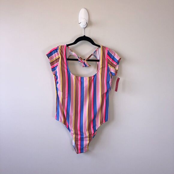 Xhilaration Junior Multi Striped Cap Sleeve One Piece Swimsuit Size Large NWT's - Picture 2 of 9